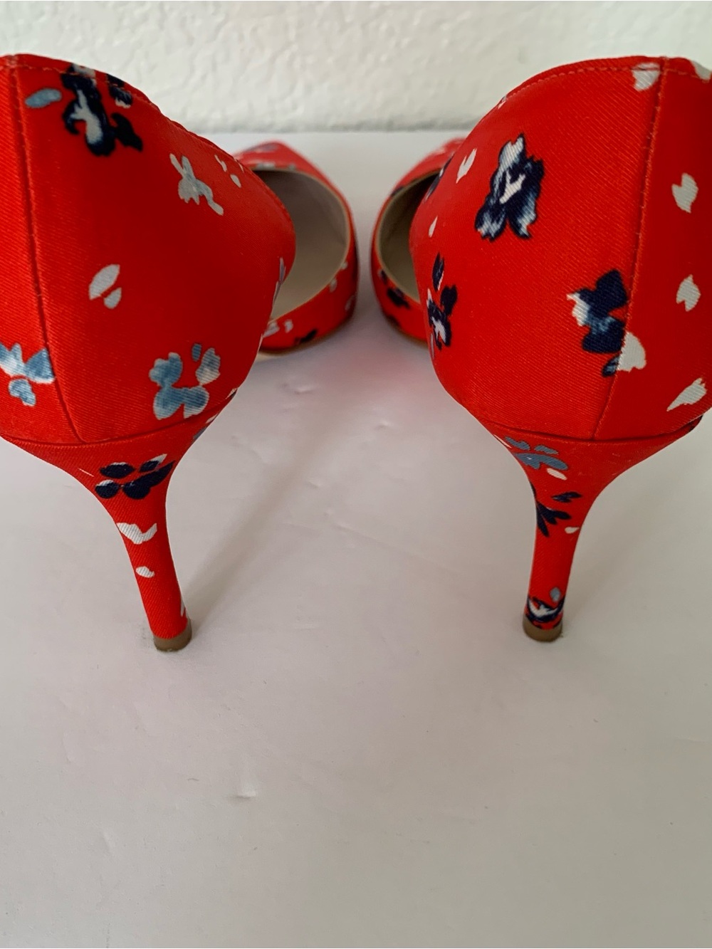 Nine West Red Floral Pointed D'Orsay Heels 3 inch Size 6.5M Satin - Picture 5 of 7
